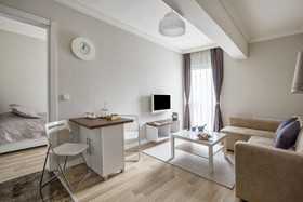 Alan Suites