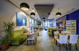 Alan Suites