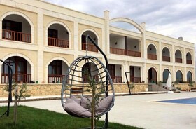 Vinum Otel & Tennis Courts By Edrine Vine
