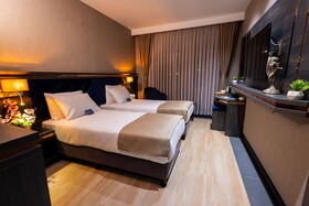 West Door Hotel