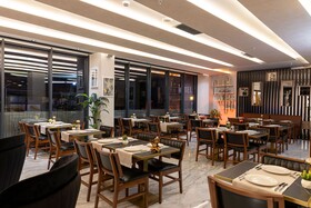 West Door Hotel