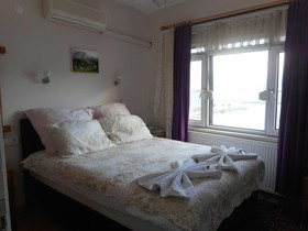 Lale Pension