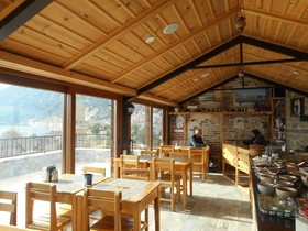 Lale Pension