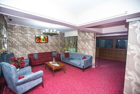 Huzur Bayan Apart