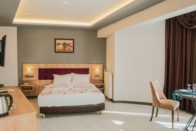 Inn Town Hotel