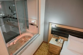 Inn Town Hotel