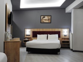 Inn Town Hotel