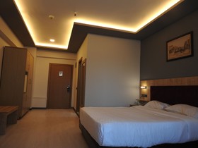 Inn Town Hotel