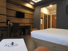 Inn Town Hotel
