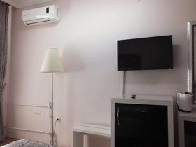 SRF Hotel