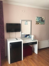 SRF Hotel