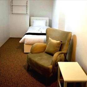White Suite & Apartments