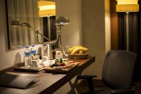 Teymur Continental Hotel & Convention Center