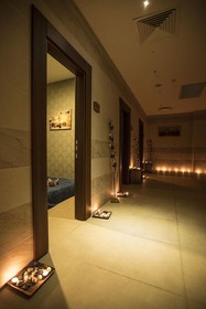 Teymur Continental Hotel & Convention Center