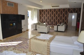 Botanik Villa Kemer