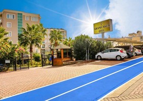 Grand Akca Hotel
