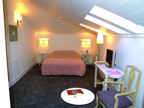 Kar's Otel