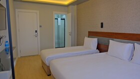 ZerCity Otel