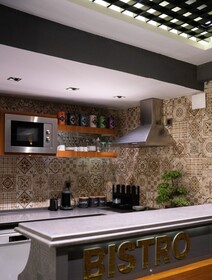 Mg Hill Residence
