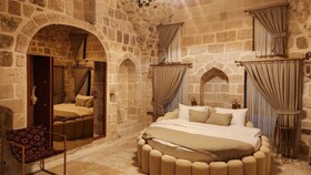 Ana Talia House