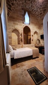 Ana Talia House