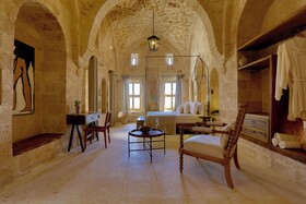 Arura Mardin
