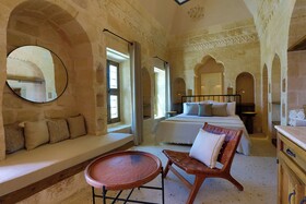Arura Mardin
