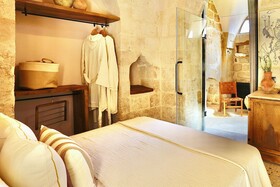 Arura Mardin