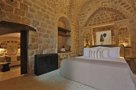 Arura Mardin