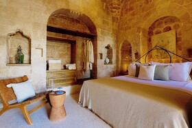 Arura Mardin