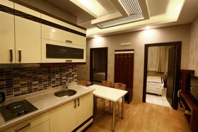 Azd House Hotel