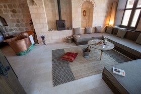 Mirsoum Hotel
