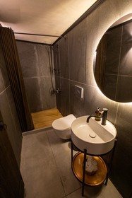 Mirsoum Hotel
