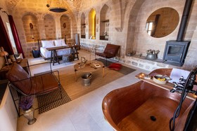 Mirsoum Hotel