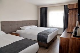 Zümrüt Palas Otel