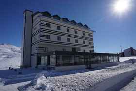 Zümrüt Palas Otel