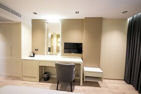 Assyria Hotel