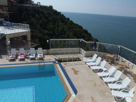 Doga-Lya Hotel