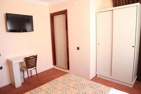 Hattusili Otel