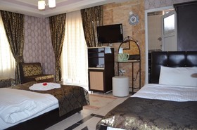 Melrose House Hotel