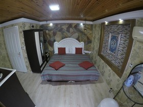 Melrose House Hotel
