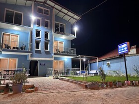 The Titanic House Hotel