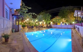 Venus Hotel