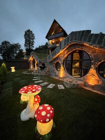 Hobbit Chalet