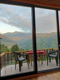 Kamelya Dag Evleri
