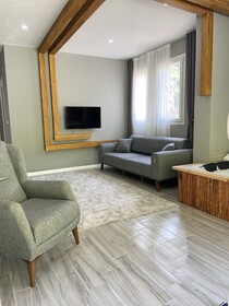 Karadeniz Suit