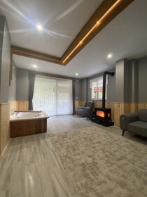 Karadeniz Suit