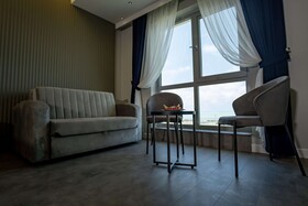 Newarise Hotel