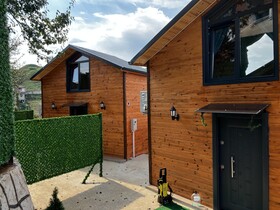 Putra Suit Bungalov