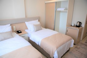 Simal Hotel